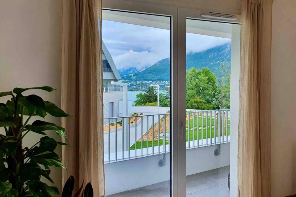 Le Boheme Beau T2 Vue Lac & Montagnes + Garage Annecy Exterior foto